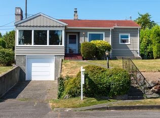 7717 S Lakeridge Dr, Seattle, WA 98178
