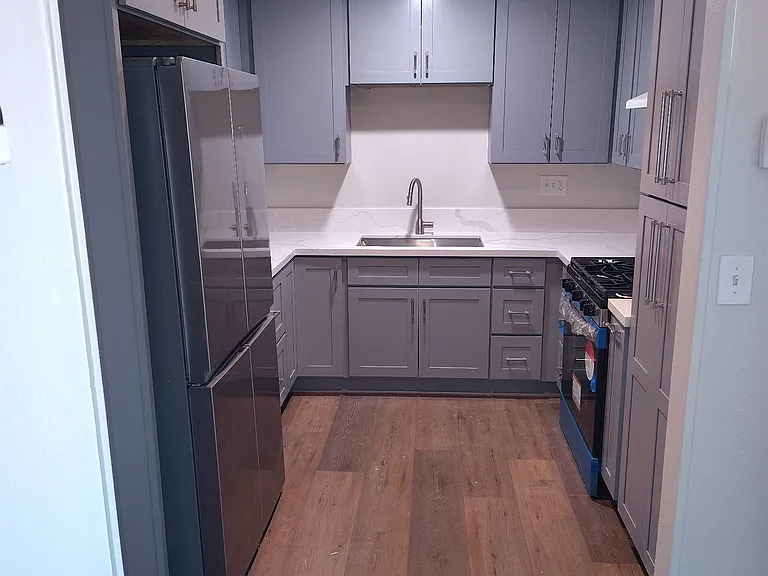 44136 Division St #C — Photo 2