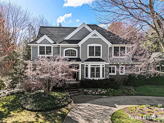 2nd image of 241 Boulder Dr