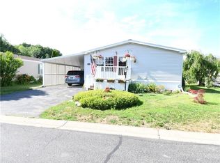 6385 Whispering Woods Dr, Williamson, NY 14589