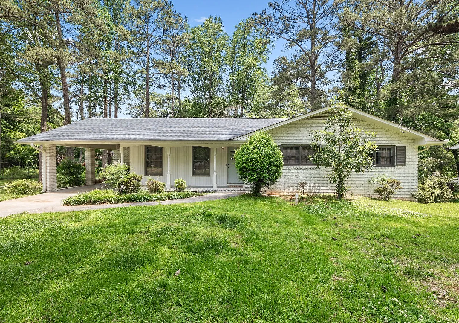 3BR House Near Tyler Perry Studios and Airport — Photo 1