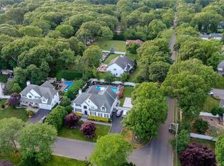 1 Alo Ct, Saint James, NY 11780