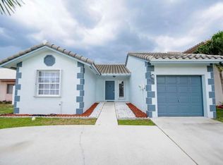 5924 Strawberry Lakes Cir, Lake Worth, FL 33463