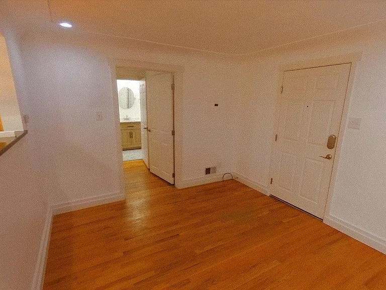 245 S Pennsylvania St #3 — Photo 9