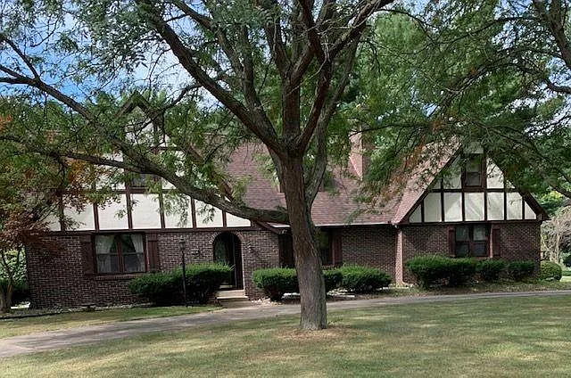 10 Pine Hvn photo 1