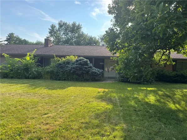 7897 Raintree Rd, Dayton, OH 45459