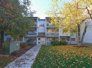 2201 Franklin Crossing Rd, Franklin, MA 02038