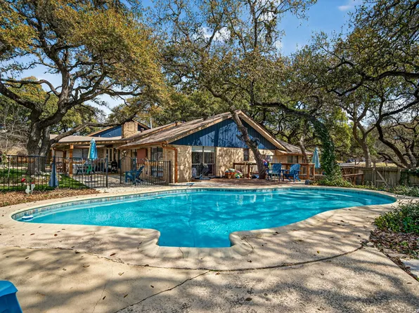 9325 Bluebell, Garden Ridge, TX 78266