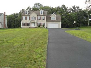 236 Upper Pattagansett Rd, East Lyme, CT 06333