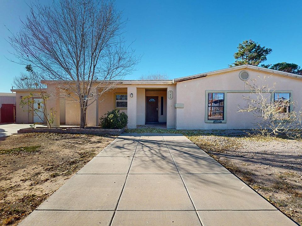 1st image of 743 Plazer Pl
