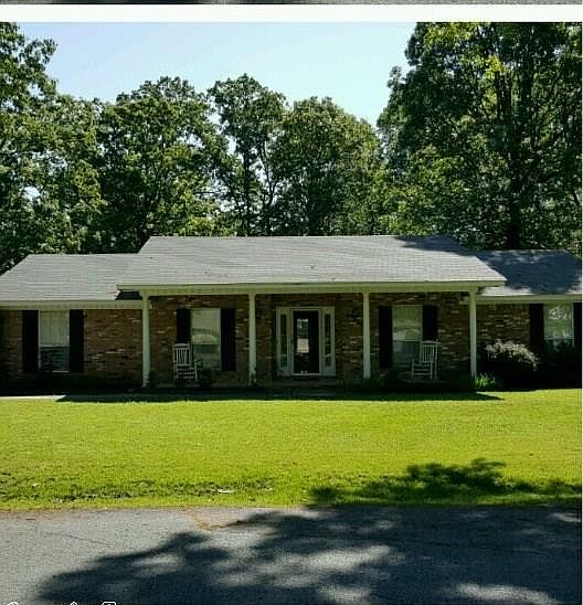 1st image of 6303 Glenwood Dr