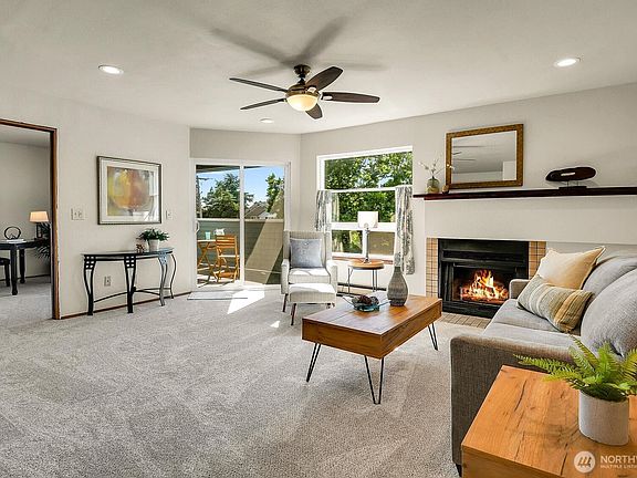 2nd image of 21937 7th Avenue S #216
