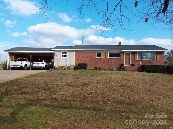 364 Moriah Church Rd, Casar, NC 28020