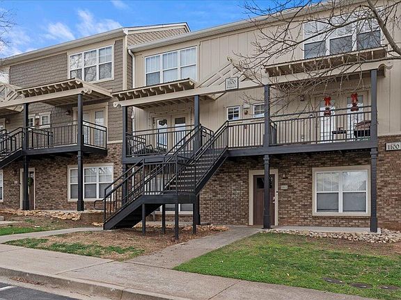 2nd image of 1100 Tree Top Way APT 1622