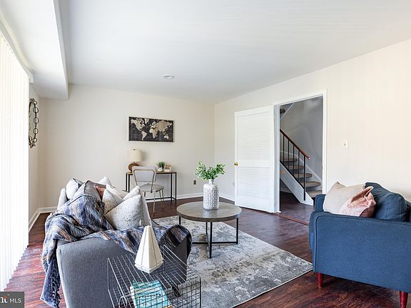 5th image of 5464 Ring Dove Ln #4-D-4