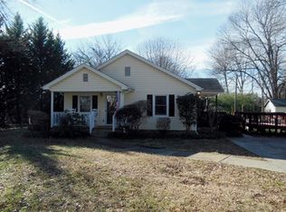 101 Lambert St, Belmont, NC 28012