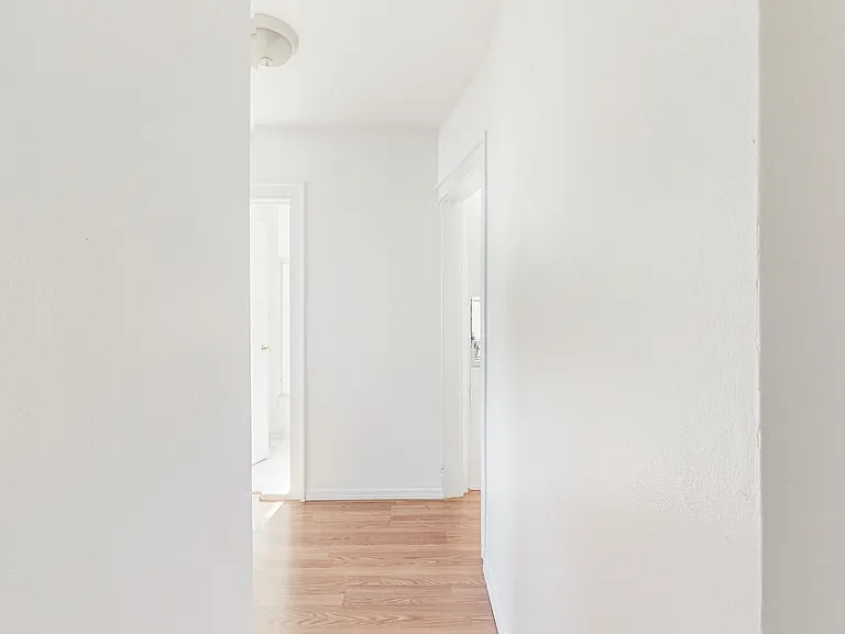 23-45 24th St #2R — Photo 6