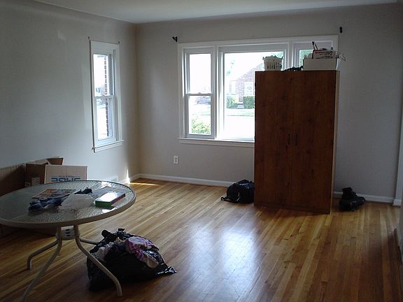5th image of 21192 Country Club Dr