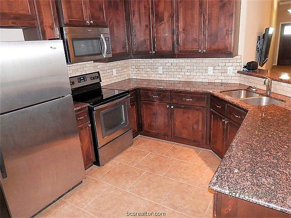 2nd image of 3512 Davidson Dr