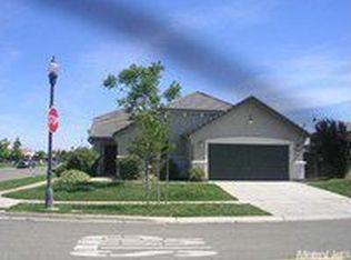 1329 Kensington Dr, Plumas Lake, CA