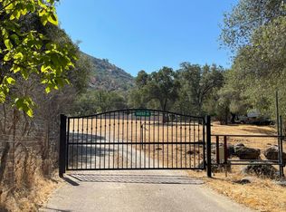 44252 N Fork Dr APT D, Three Rivers, CA 93271