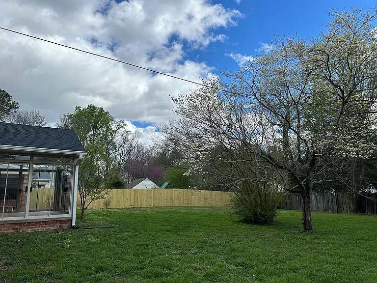 4045 Collingbourne Rd — Photo 19