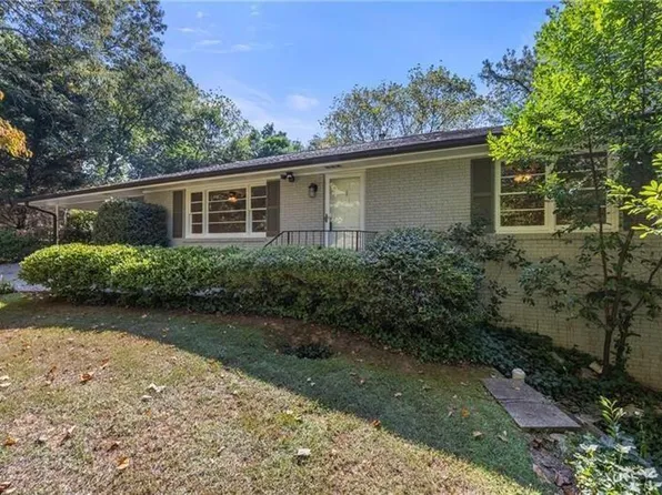 535 Valley Ln, Sandy Springs, GA 30328