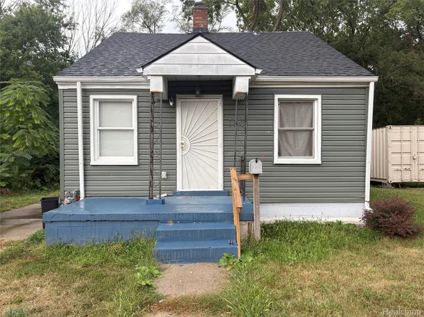 11691 Saint Marys St, Detroit, MI 48227