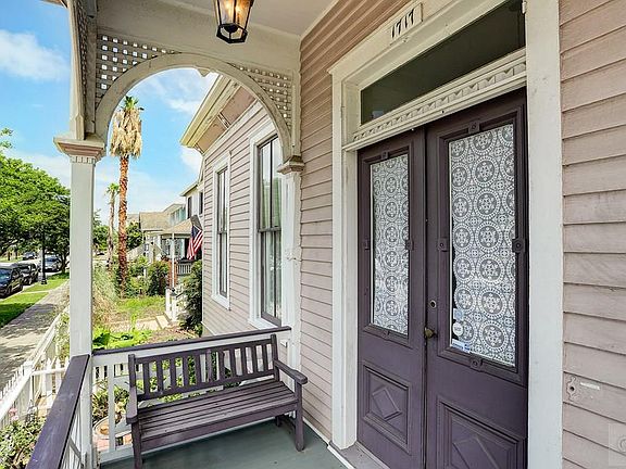 3rd image of 1717 Church St