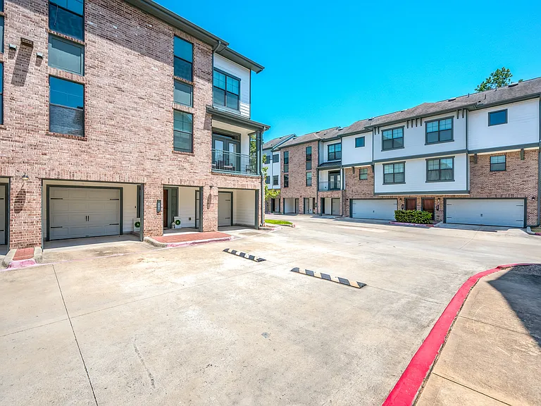 Townhomes at Woodmill Creek — Photo 30