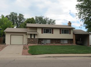 30 Calhoun Rd, Pueblo, CO 81001