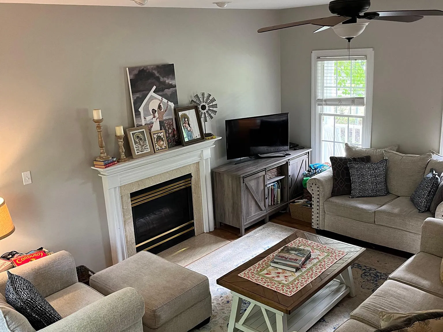 3 bed, 2068 sqft, $2,300 — Photo 2