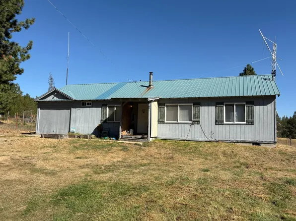 1446 Veit Rd, Newport, WA 99156