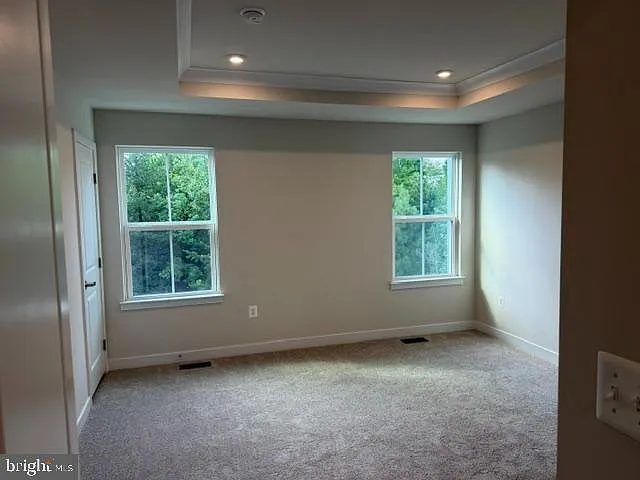 6729 Shelton Ln — Photo 7
