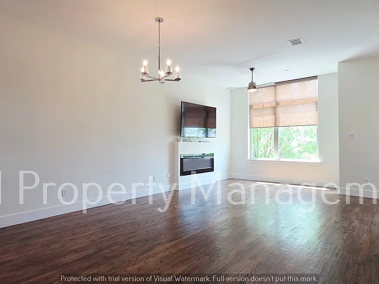 13222 Bee St — Photo 8