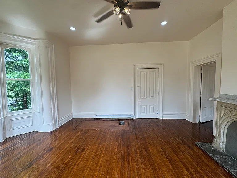 1010 Marne Ave #1 — Photo 12