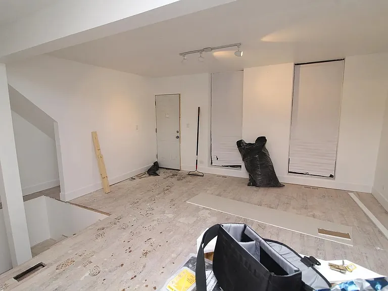 923 S Carpenter St #1F — Photo 14