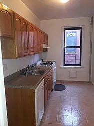 Rented by Roberto Guilbet, LREB