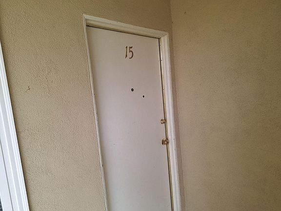 2nd image of 8740 Owensmouth Ave APT 15