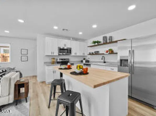 1821 W Hadley St, Phoenix, AZ