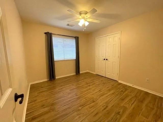 10523 N Newpark Dr — Photo 15