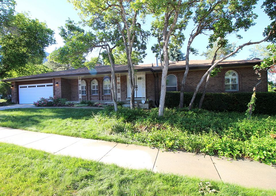 1st image of 3484 E Summer Hill Dr