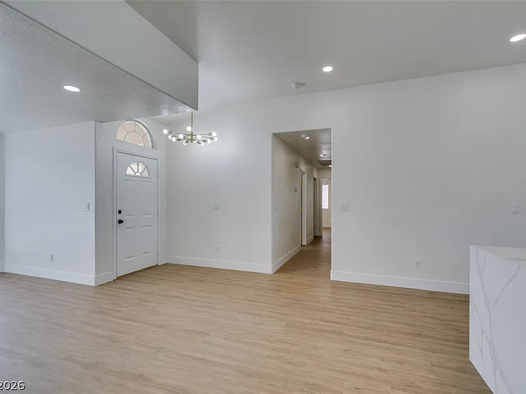 7824 Villa Finestra Dr — Photo 6