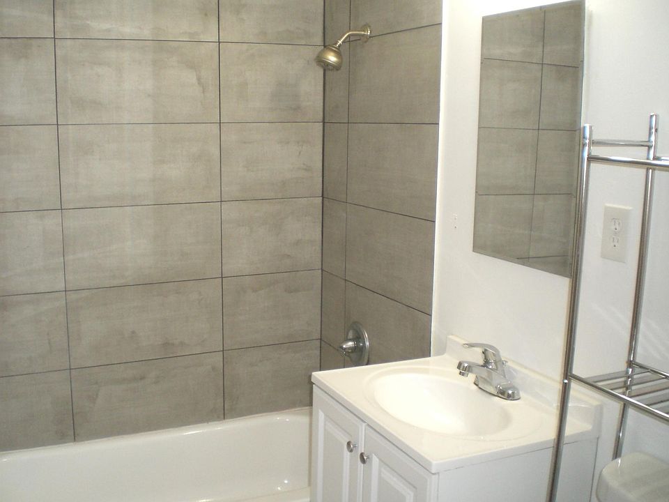 1st image of 1240 21st Ave APT 4