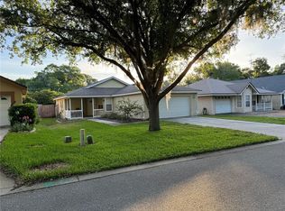 2809 Hardenbergh Ln, Eustis, FL 32726