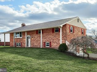 113 Brant Dr, Dallastown, PA 17313