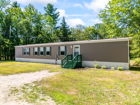 519 Elm Street, Limerick, ME 04048