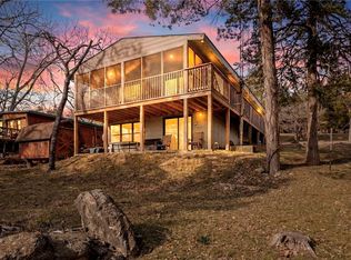 21583 Walnut St, Garfield, AR 72732