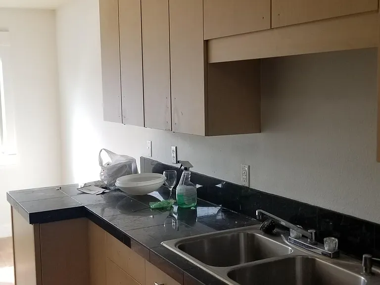 7835 SE 92nd Ave #8 — Photo 5