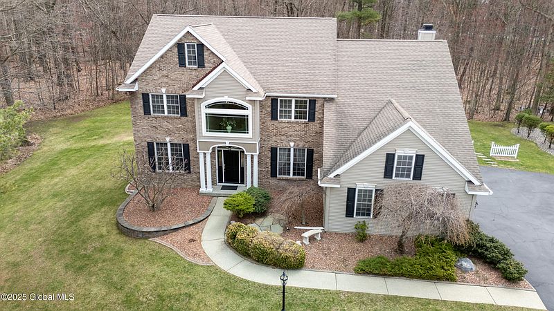 2nd image of 20 Aldershoot Road